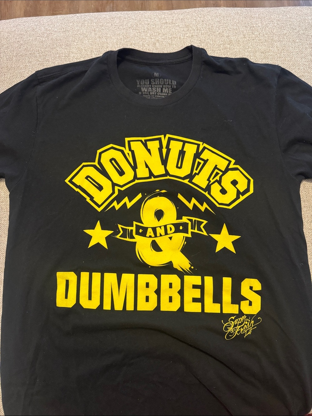 SuperFresh Black 'Donuts & Dumbbells' Graphic size Medium Tee